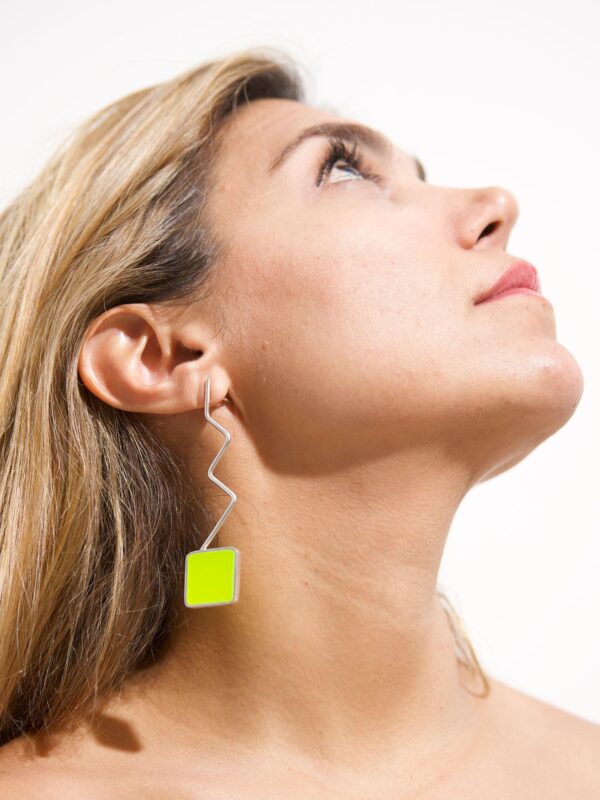 Minimal handcrafted fashion jewelry made from 925 Sterling Silver with geometric chunky shapes