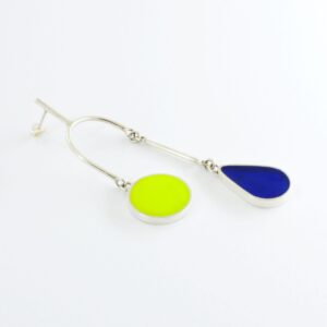 Minimal handcrafted fashion jewelry made from 925 Sterling Silver with geometric chunky shapes