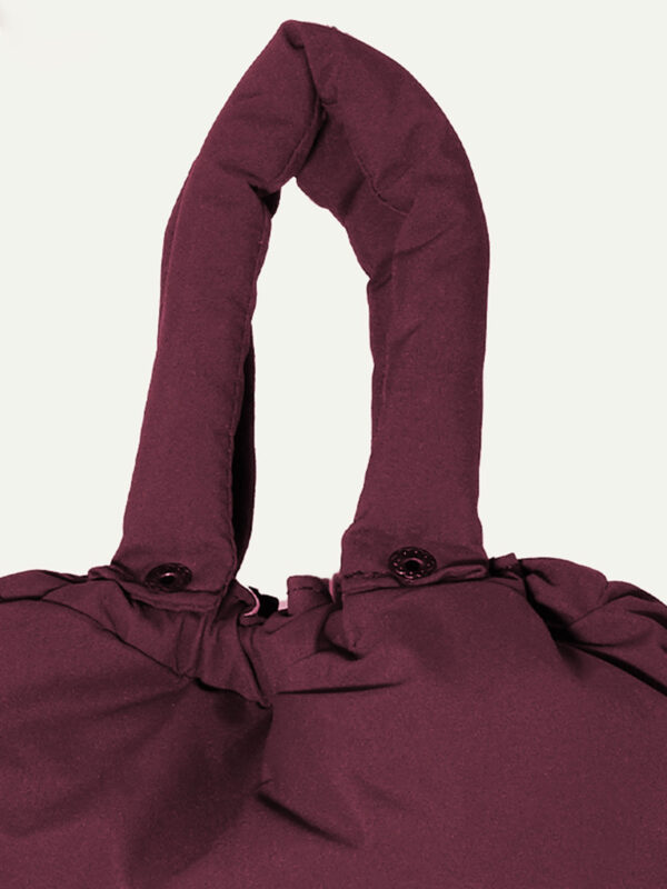 Gonji Dolme small puffer bags in Burgundy