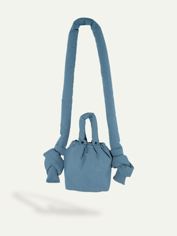 Gonji Dolme small puffer bags in Airforce