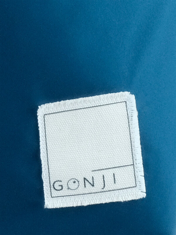 Gonji gumby puffer bags in Duckneck Detail