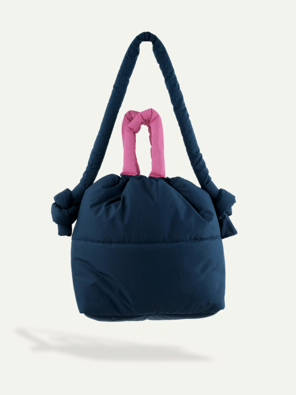 Gonji gumby puffer bags in Navy back