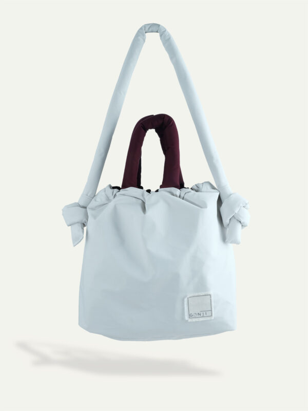 Gonji gumby puffer bags in Milky Back